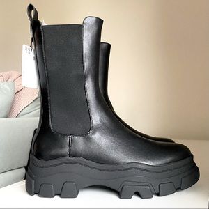BRAND NEW Bershka Lug Sole Boots